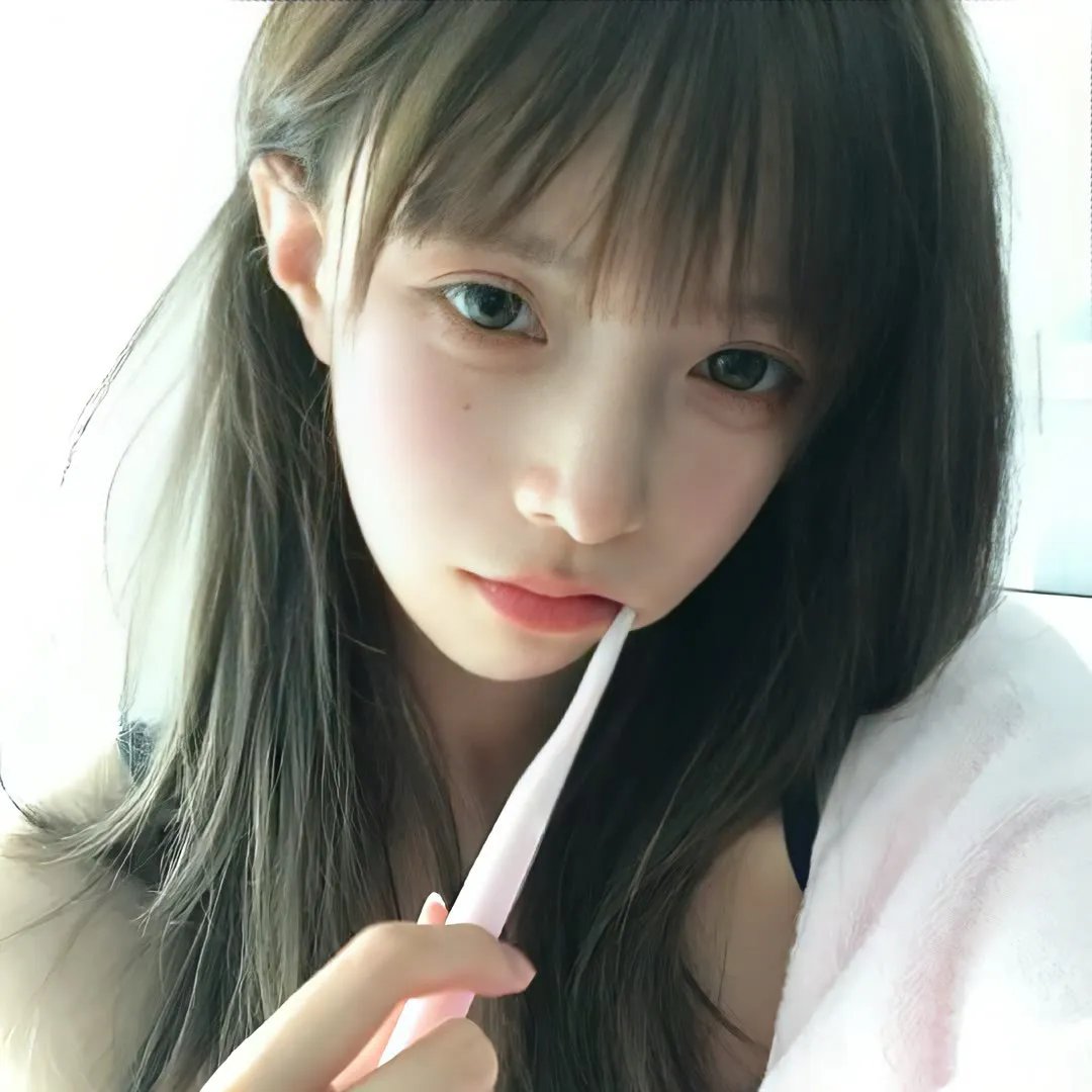 等爱的女神